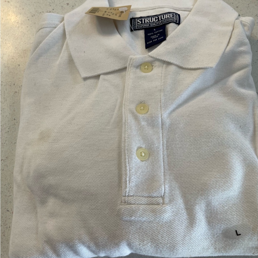 Very nice Men’s  Structures Brand White Polo Shirt. Size L. NWT!